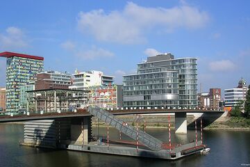 Hafenbrücke Düsseldorf